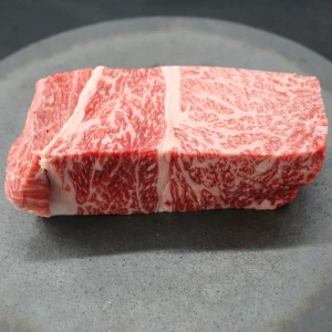 近江牛ザブトン塊肉466g【超希少・高級部位】