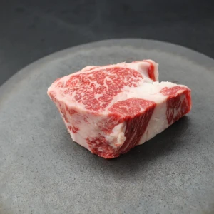 近江牛クラシタ塊肉278g【別名：かたロース】