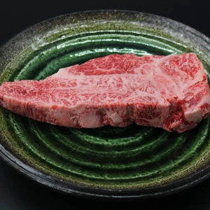 【現品限り】近江牛訳あり塊肉590ｇ