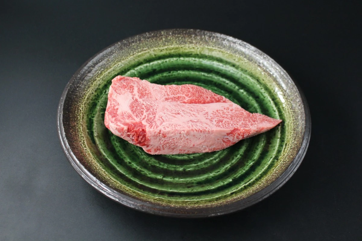 【現品限り】近江牛訳あり塊肉480ｇ