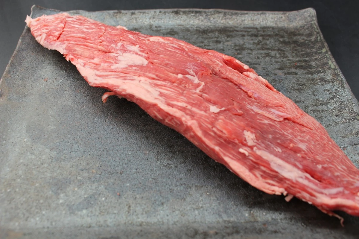 【現品限り】近江牛ウワミスジ塊肉465ｇ【超激レア商品】