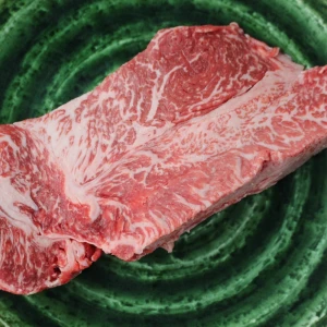 【現品限り】近江牛訳あり塊肉300ｇ