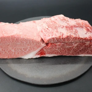 【現品限り】近江牛ウデ塊肉 1820g【激レア商品！】