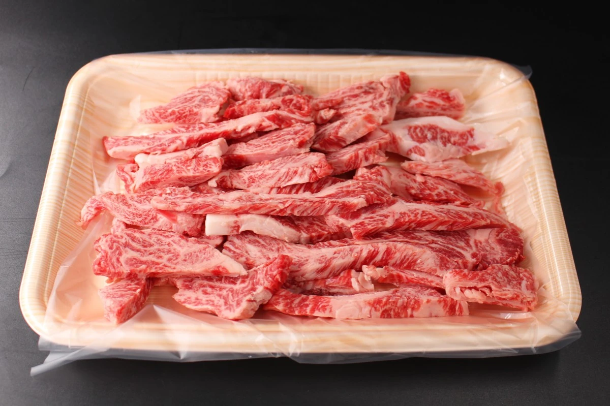 【訳あり】近江牛サーロイン・リブロースゴロゴロ端切れ肉500g【お得】