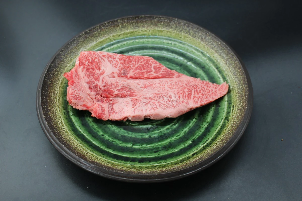 【現品限り】近江牛訳あり塊肉400ｇ