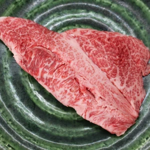 【現品限り】近江牛訳あり塊肉190ｇ※小さめ