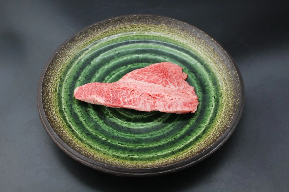【現品限り】近江牛訳あり塊肉190ｇ※小さめ