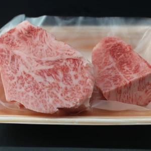 《現品限り》近江牛極厚モンスターステーキ ミニサイズ【500g】