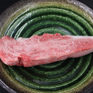 【訳あり】近江牛かたまり肉420ｇ【ステーキ・ローストビーフに！】
