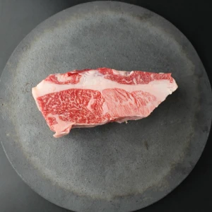【現品限り】近江牛上ネック塊肉408g【煮込み・焼肉にも！】