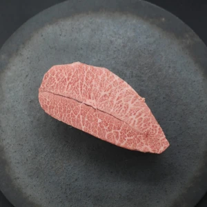 【現品限り】近江牛ミスジ塊肉 369g【超激レア商品】