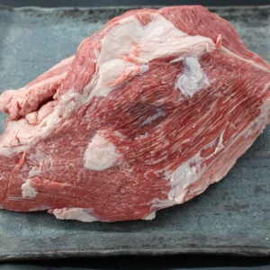 【現品限り】近江牛ニノウデ塊肉1412g【煮込み用】