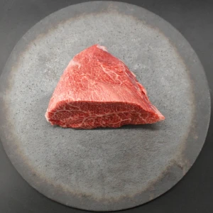 【現品限り】近江牛肩三角(クリ)塊肉387ｇ