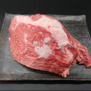 【現品限り】近江牛ニノウデ塊肉1360g【煮込み用】