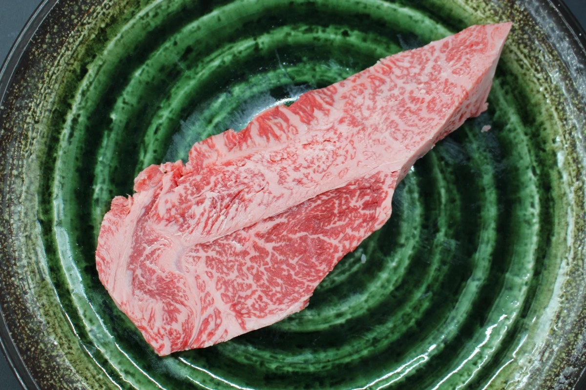【現品限り】近江牛訳あり塊肉260ｇ