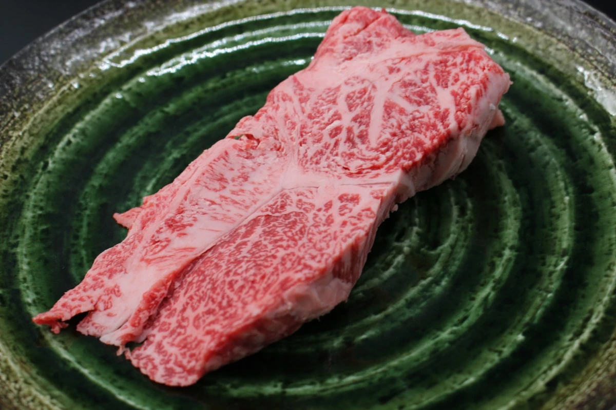 【現品限り】近江牛訳あり塊肉260ｇ