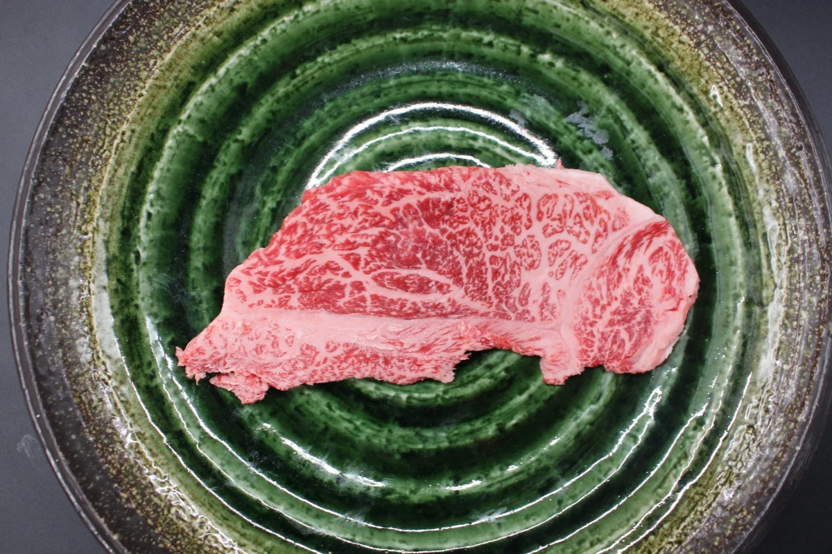 【現品限り】近江牛訳あり塊肉180ｇ