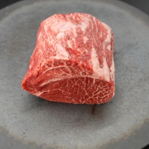 【現品限り】近江牛希少部位とうがらし塊肉510g【ローストビーフに！】