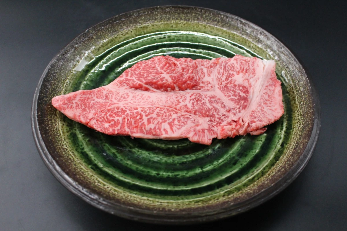 【現品限り】近江牛訳あり塊肉400ｇ