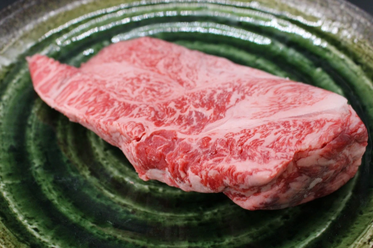 【現品限り】近江牛訳あり塊肉360ｇ
