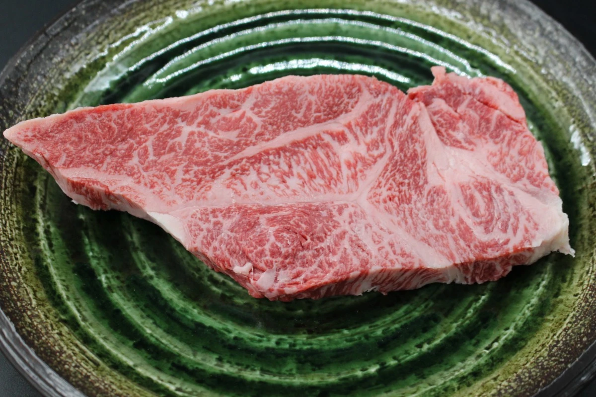 【現品限り】近江牛訳あり塊肉490ｇ