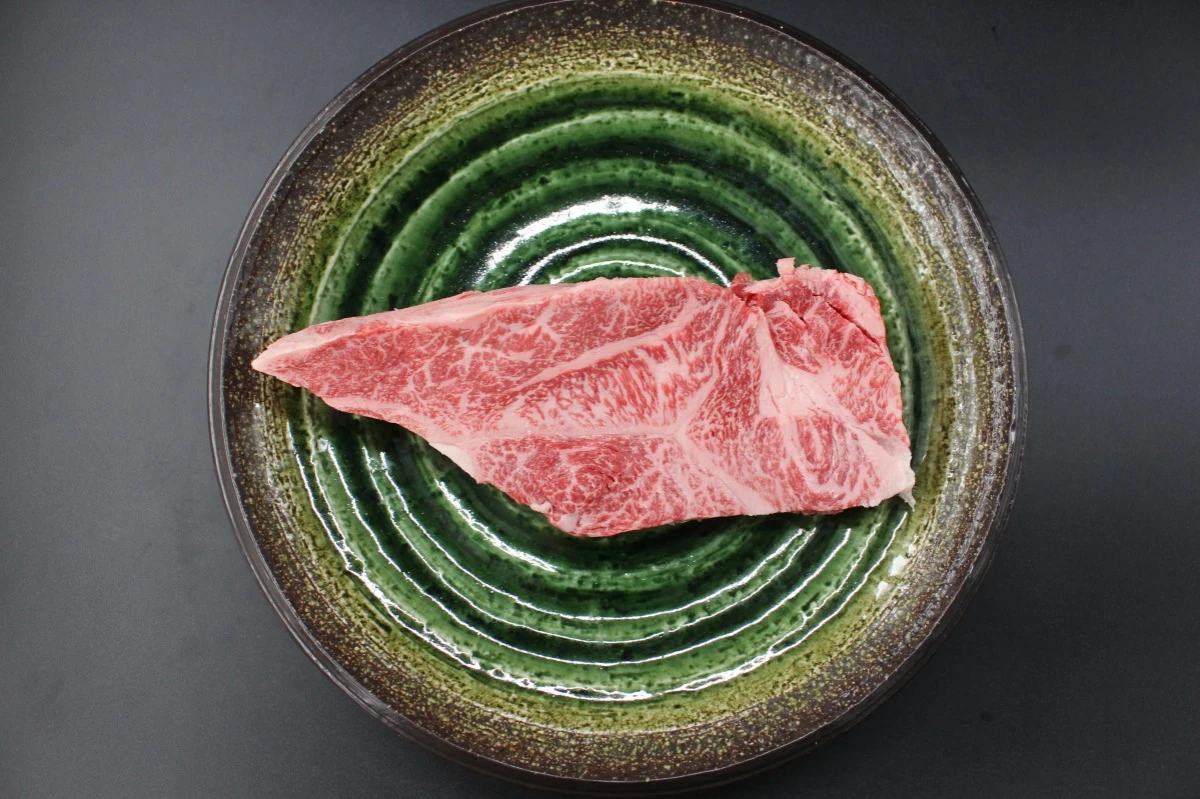 【現品限り】近江牛訳あり塊肉490ｇ