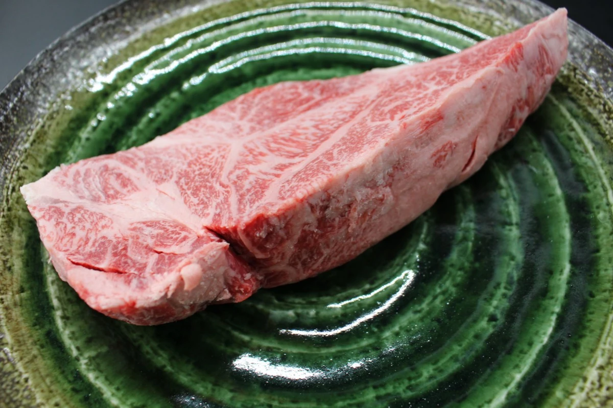 【現品限り】近江牛訳あり塊肉490ｇ