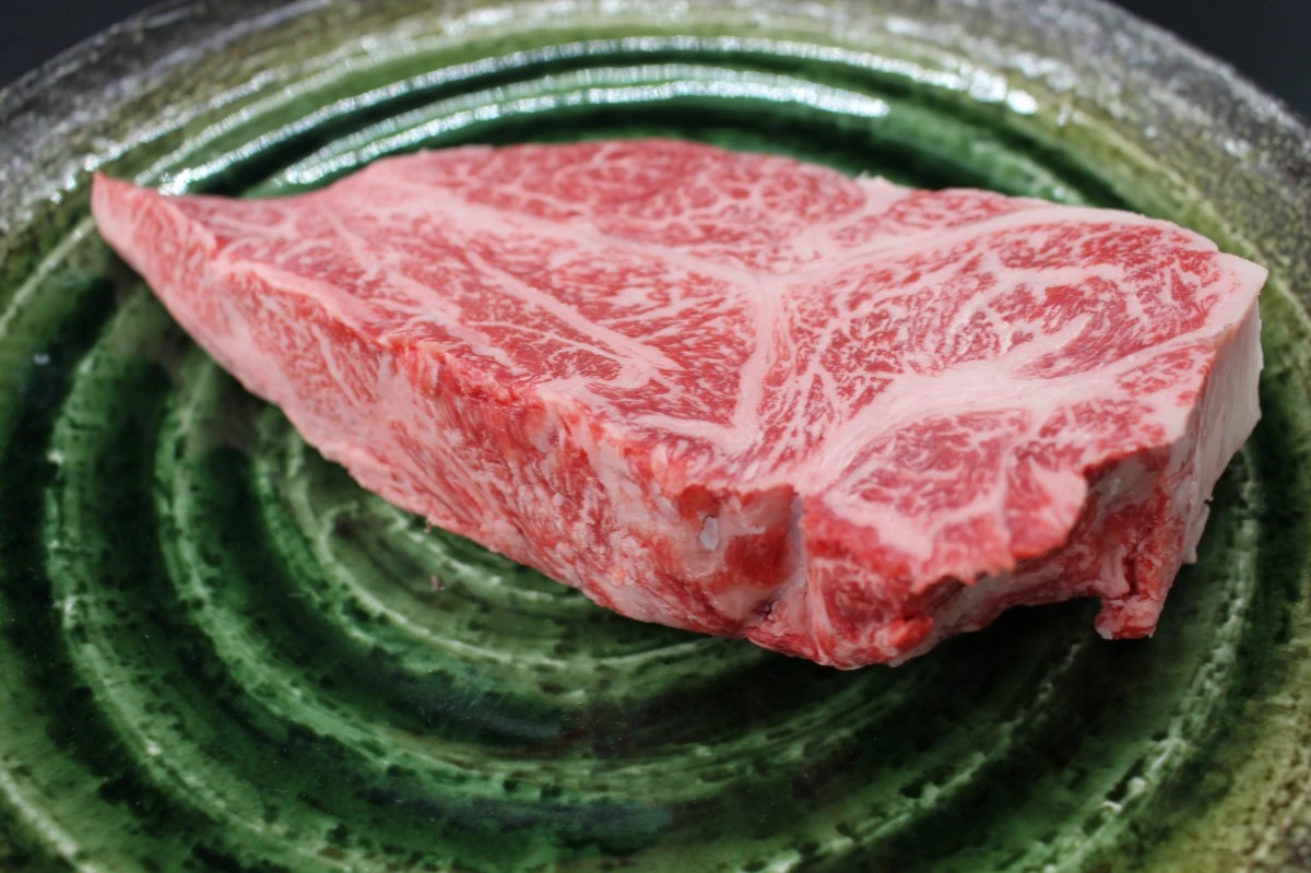 【現品限り】近江牛訳あり塊肉500ｇ