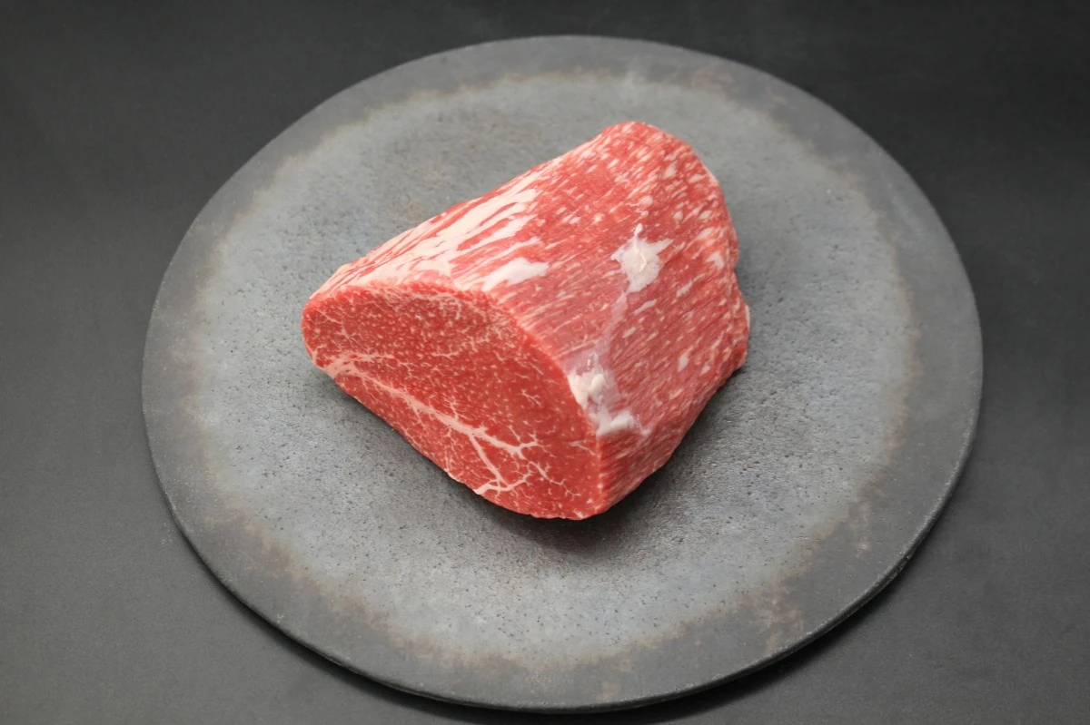 近江牛シキンボウ 791g 【現品限り】