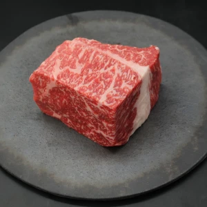 近江牛ナカニク塊肉640g【ローストビーフにオススメ】