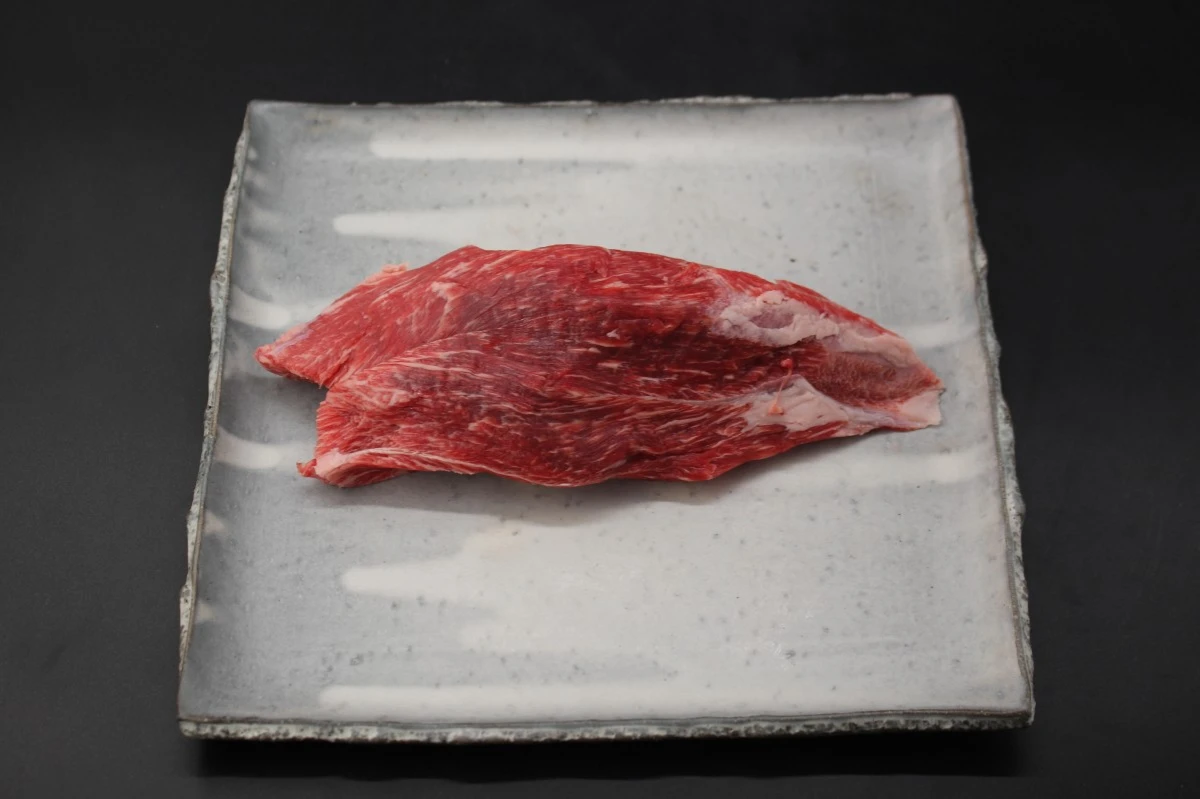 近江牛ハバキ395g【超希少部位】