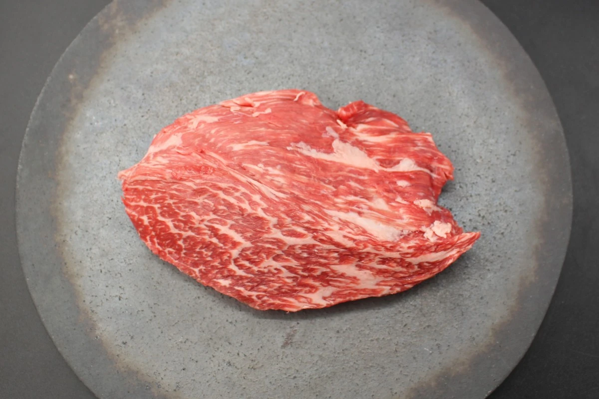 【現品限り】近江牛カメノコ塊肉290g【レア商品】