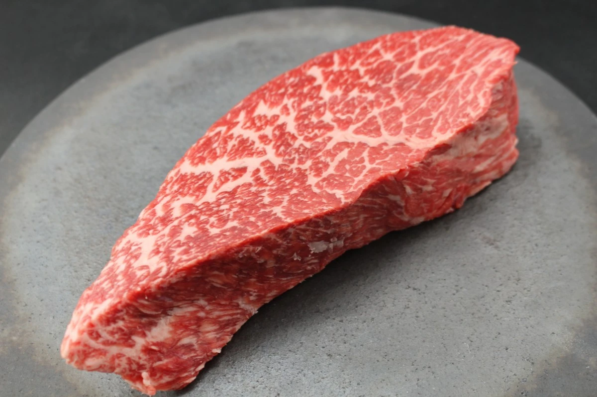 【現品限り】近江牛カメノコ塊肉457g【レア商品】