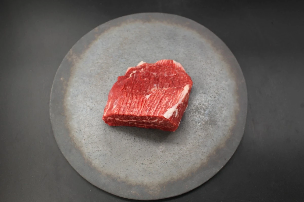 【いい肉の日】近江牛シキンボウ 389g 【現品限り】