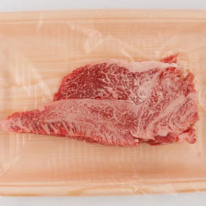 【不定期訳あり】近江牛かたまり肉390g【ステーキ・ローストビーフに！】