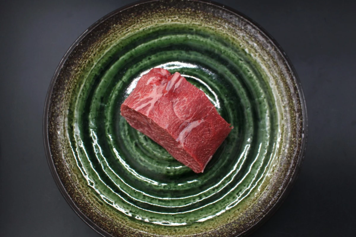 【いい肉の日】近江牛希少部位とうがらし塊肉440g【ローストビーフに！】