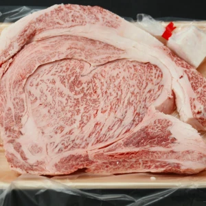 【いい肉の日】近江牛極厚リブロースステーキ760g【通常価格より50％OFF】