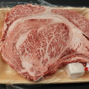 【いい肉の日】近江牛極厚リブロースステーキ845g【通常価格より50％OFF】