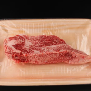 【不定期訳あり】近江牛かたまり肉370g【ステーキ・ローストビーフに！】