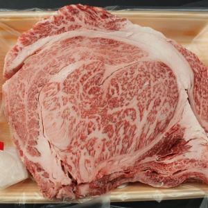 【いい肉の日】近江牛極厚リブロースステーキ793g【通常価格より50％OFF】