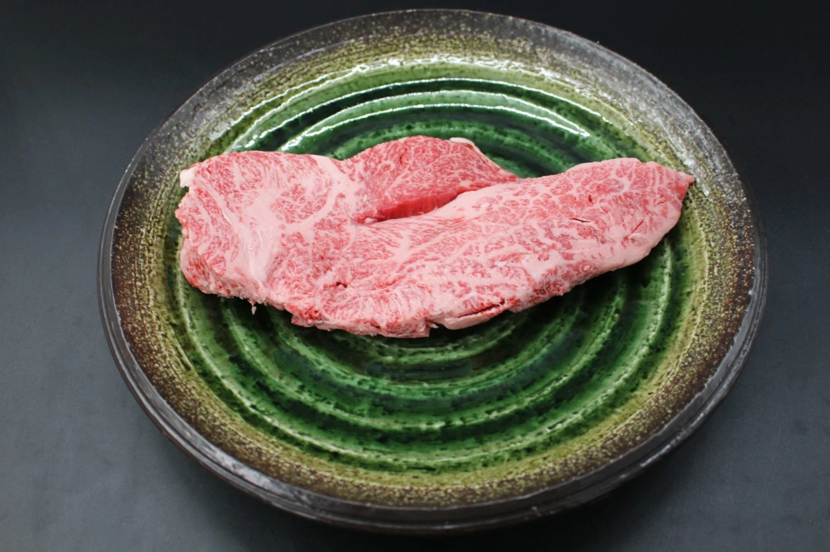 【現品限り】近江牛訳あり塊肉410ｇ