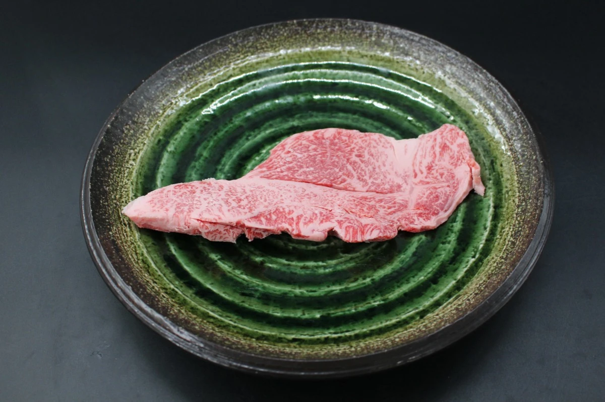 【現品限り】近江牛訳あり塊肉170ｇ※小さめ