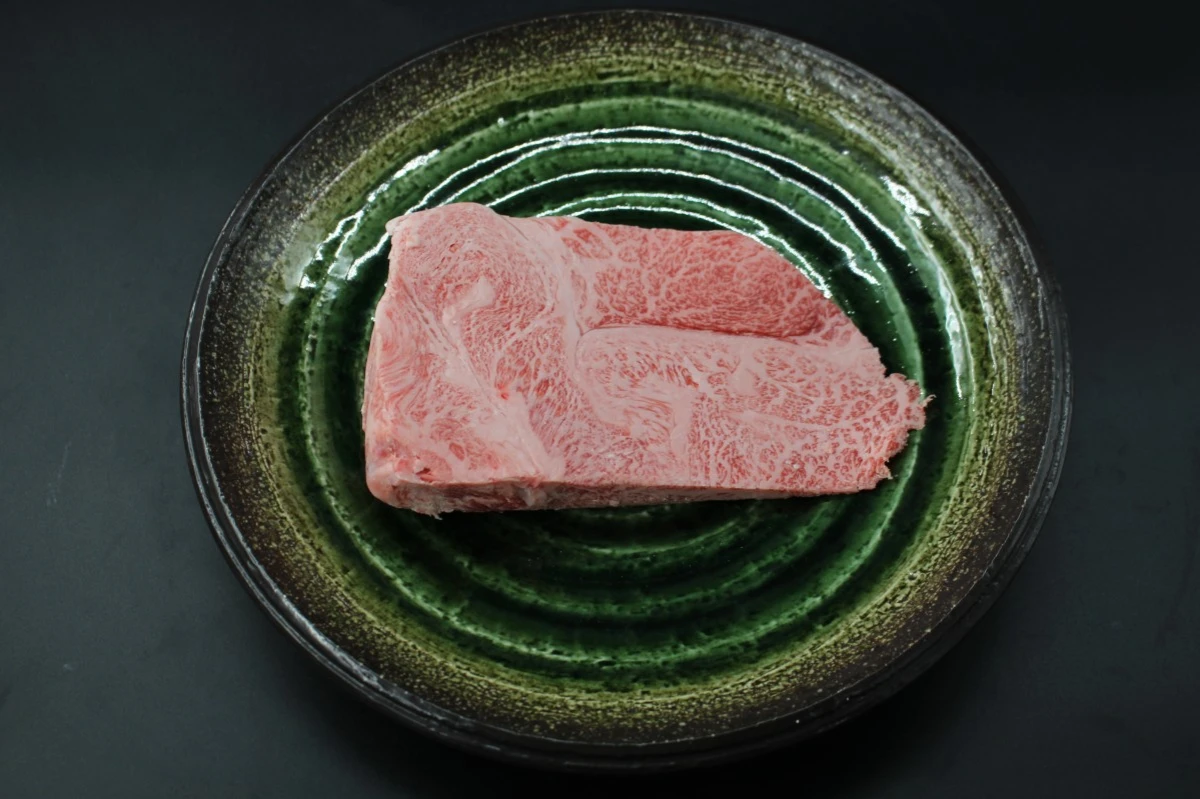 【現品限り】近江牛訳あり塊肉440ｇ