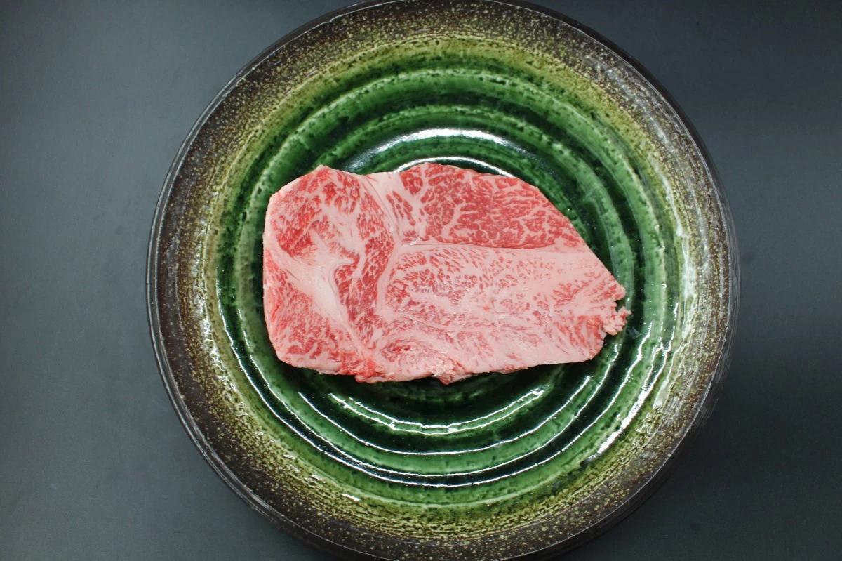 【現品限り】近江牛訳あり塊肉520ｇ