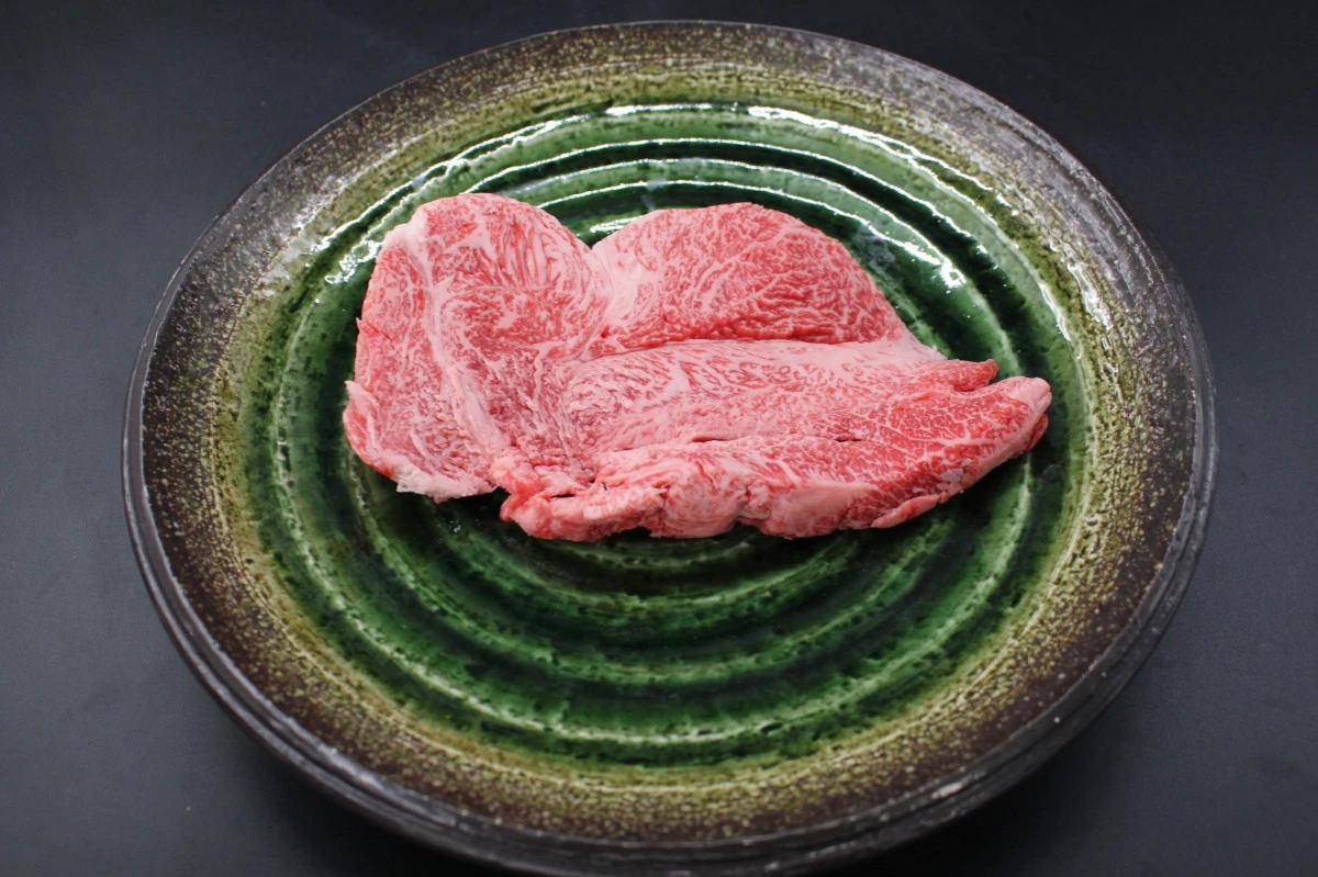 【現品限り】近江牛訳あり塊肉330ｇ