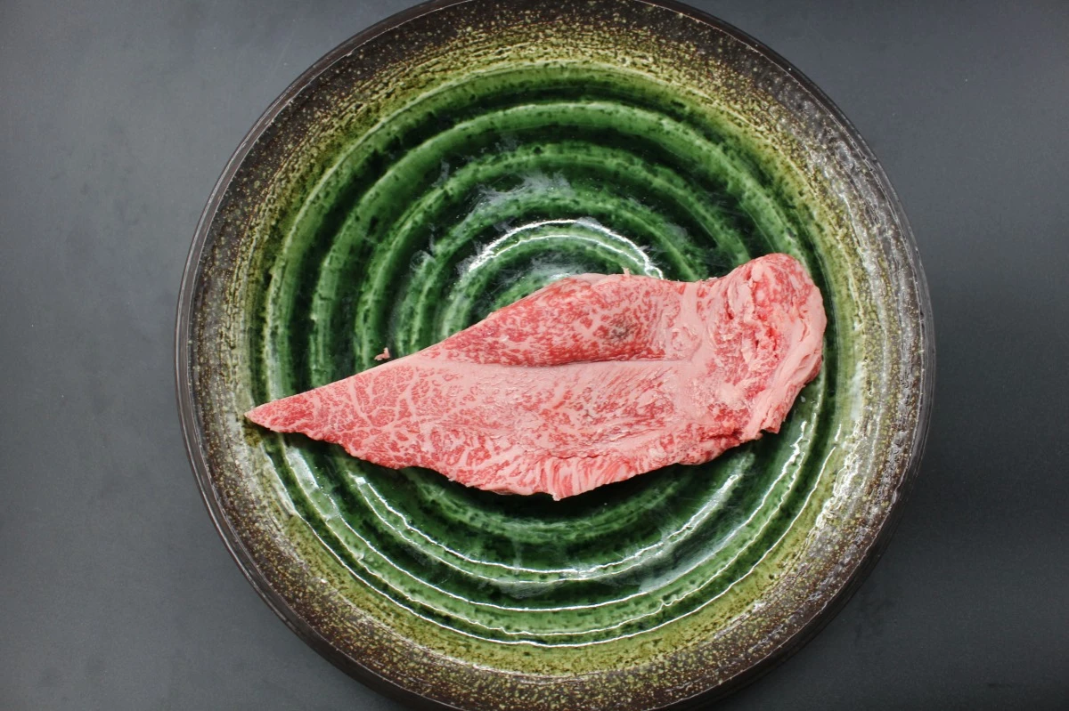 【現品限り】近江牛訳あり塊肉270ｇ