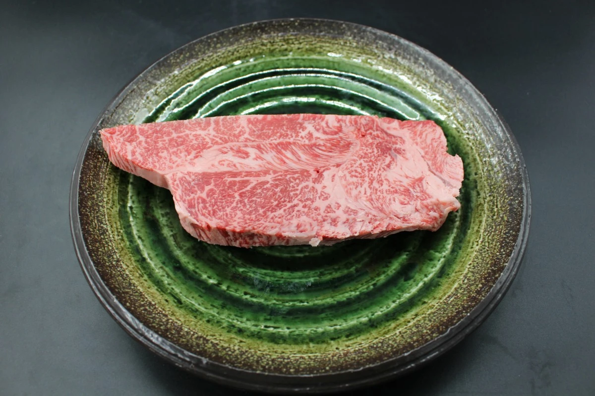 【現品限り】近江牛訳あり塊肉510ｇ