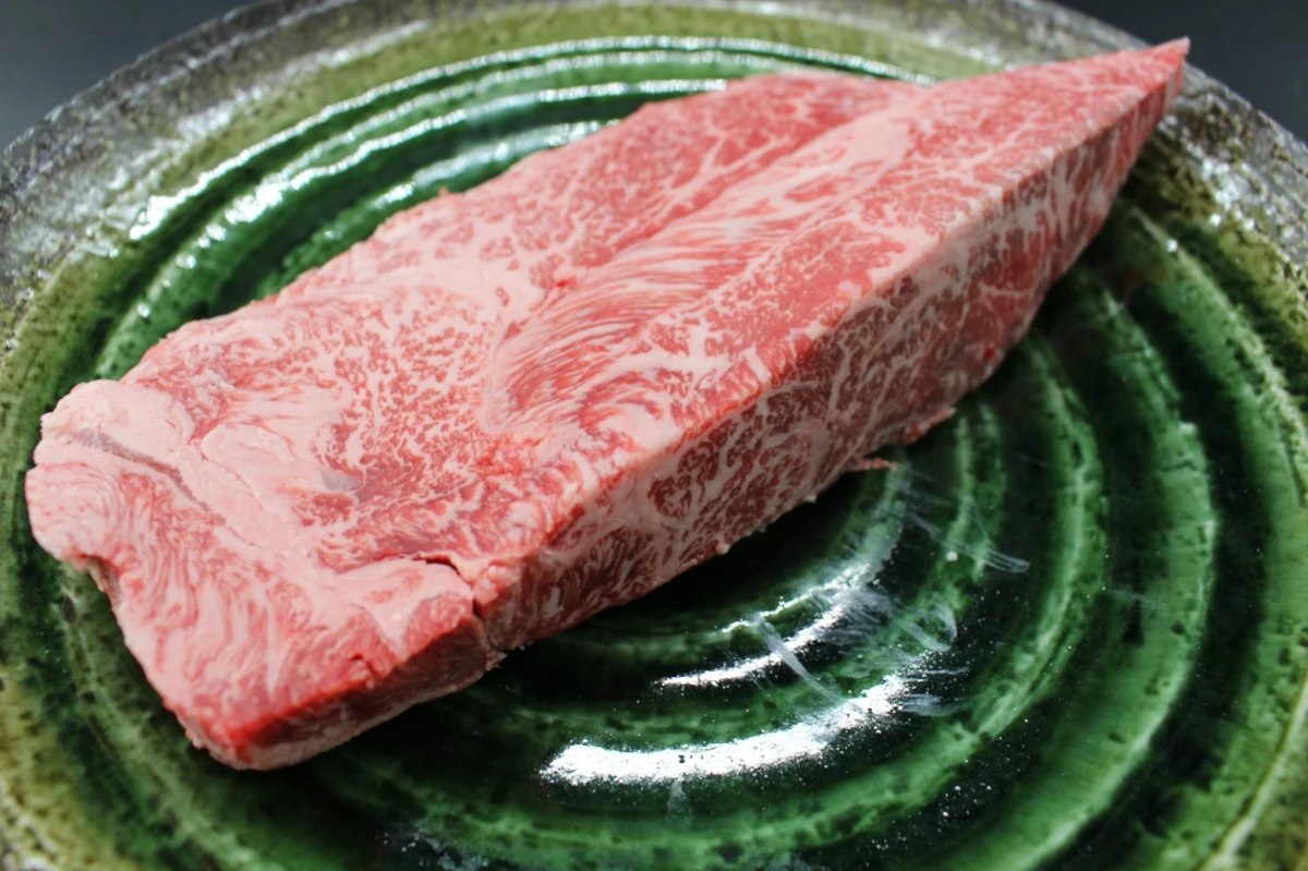 【現品限り】近江牛訳あり塊肉510ｇ